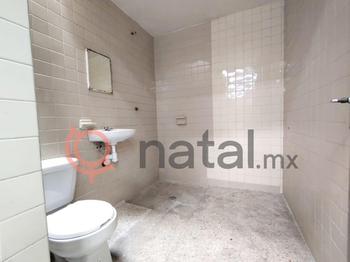 Bodega En Renta Por Hermanos Serdan Francisco Madero Puebla