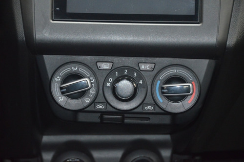 Imagen 12 de 23 de Suzuki Swift Drire Mt 1197cc Jum007