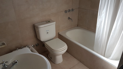 Ph De 3 Ambientes - 70 M²