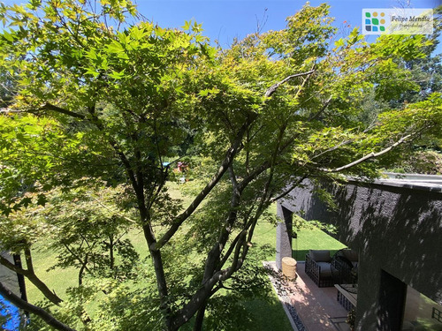 Casa En Venta De 4 Dorm. En Las Condes