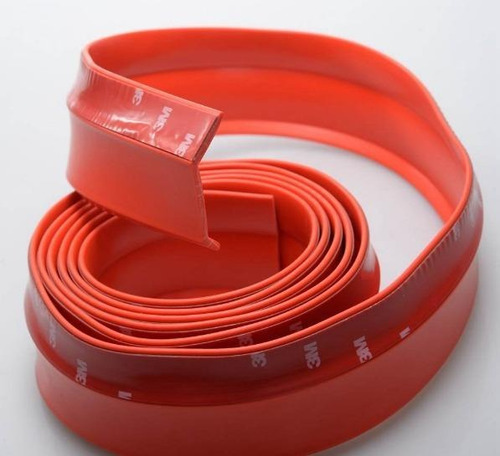 Imagen 3 de 6 de Spoiler Lip Flexible Universal 2.5m Rojo Tipo Ez Lip