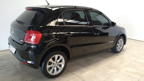 Imagen 4 de 10 de Volkswagen Gol Trend 1.6 5p Confortline Msi 2017