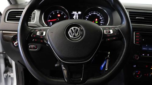 Volkswagen Vento 1.4 Comfortline 150cv At - 166544 - C(p)