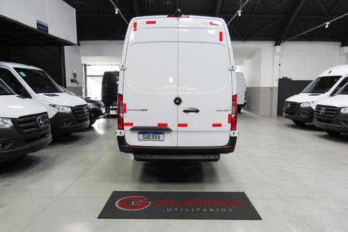 Imagem 5 de 11 de Mercedes-benz Sprinter 516 Big 21/22 Furgão 15,5m³ High-tech