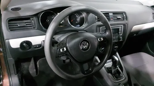 Volkswagen Jetta 2.5 TRENDLINE TIP.
