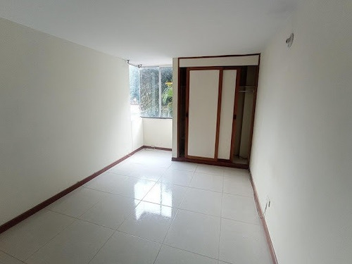 Imagen 11 de 16 de Apartamento En Arriendo Los Alpes 622-17978
