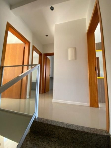 Casa Em Aberta Dos Morros Com 3 Dormitórios - Mi16609