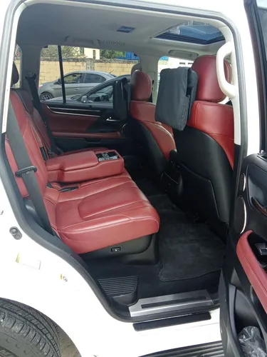 Lexus Lx570