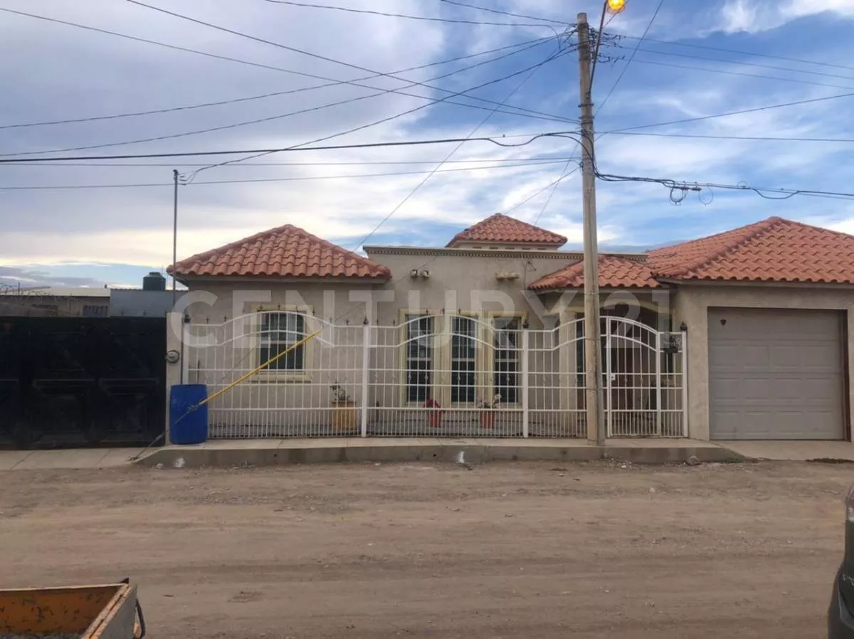 Casa En Venta Col. Pri Cd. Cuauhtemoc, Chihuahua.