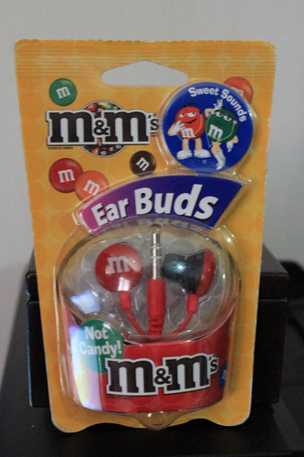 Audifonos M&m Ear Buds Color Rojo