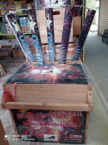 Imagen 2 de 4 de Torta Pirotecnica. Fuegos Artificiales Eventos