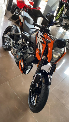 Imagen 2 de 9 de Ktm Duke 200 Usada 2016