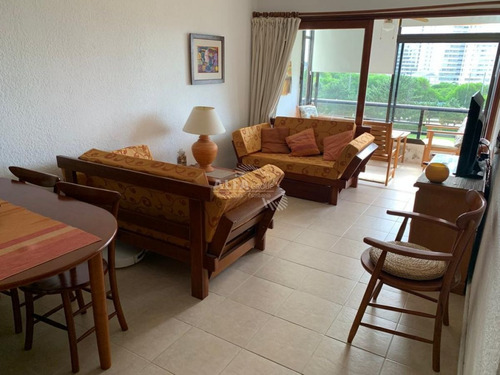 Imagen 12 de 30 de Apartamento De 1 Dormitorio Y Medio A 100 Metros Del Mar, Punta Del Este - Punta Del Este Brava