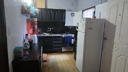 Casa Multifamiliar /lote 345mts2/ph 3 Y 2 Amb, Catan .-
