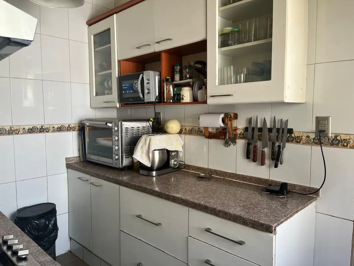 Imagen 5 de 8 de Clásica Casa En Condominio A Una Cuadra De Gran Avenida