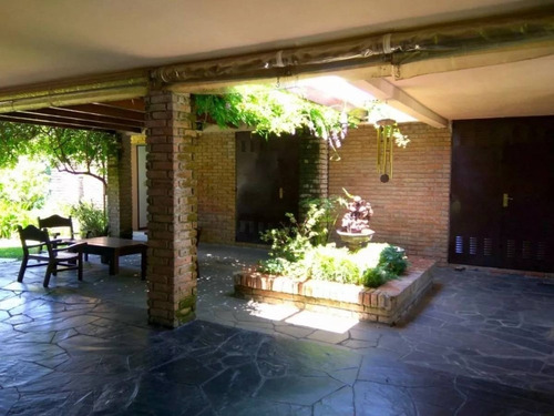 Casa Perfecta En Un Vecindario De Primera