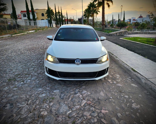 Volkswagen Jetta 2.0 Gli Dsg Paq. Navegación At
