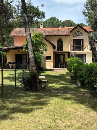 Alquiler Temporario De Casa En Solanas Vacation Club
