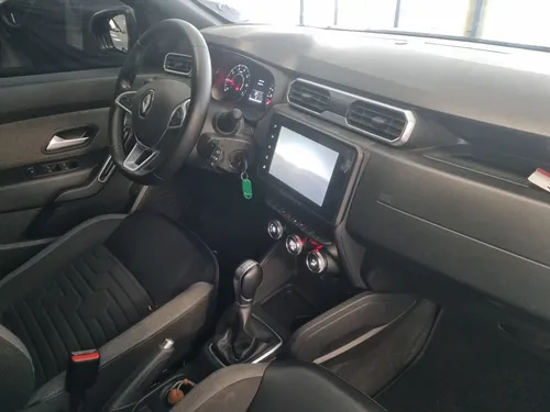 Renault Duster 1.3 Intense Cvt