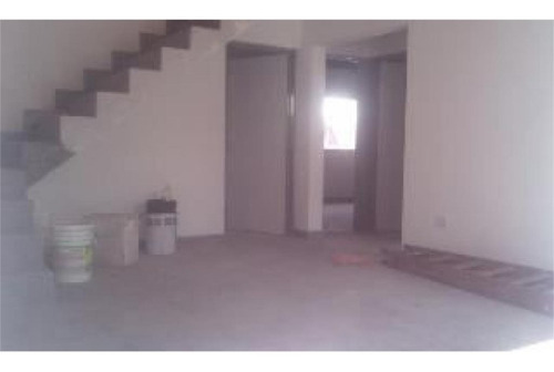Imagen 3 de 13 de Excelente Duplex En Venta.!!! Poca Antiguedad. Escucha Oferta!!!!!!