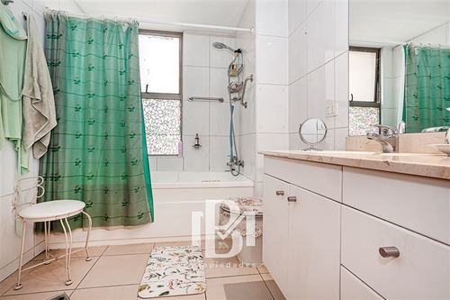 Imagen 11 de 15 de Departamento En Venta De 4 Dorm. En Las Condes