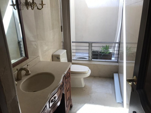 Imagen 16 de 21 de Casa En Venta De Una Planta En La Col. Santa Engracia