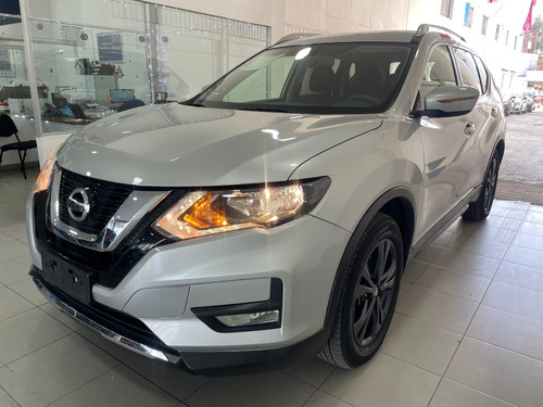 Nissan X-Trail 2.5 Advance 3 Row Cvt