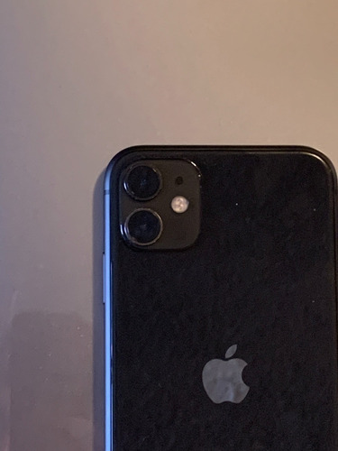 Apple iPhone 11 (128 Gb) - Negro (Usado)
