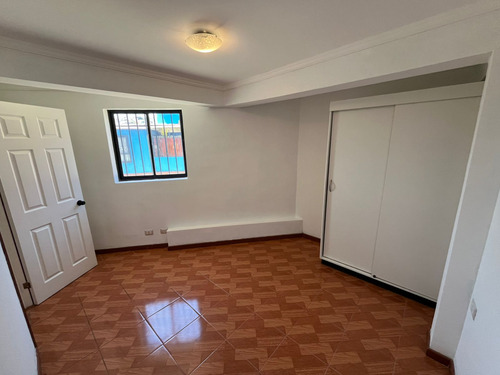 Casa 3d 1b En Primer Piso Cerro Monjas Valparaíso