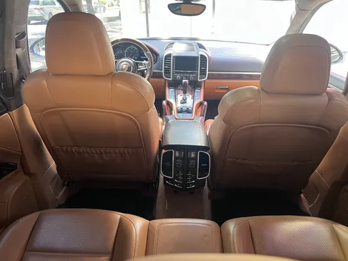 Porsche Cayenne 4.8 Turbo At