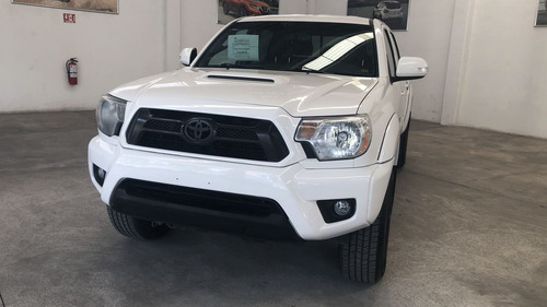 Imagen 1 de 15 de Toyota Tacoma 2015