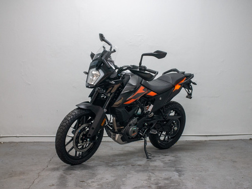 Imagen 5 de 25 de Ktm Adventure 250 Financiación