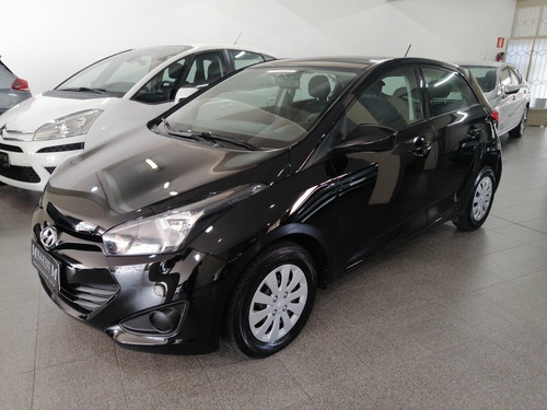 Imagem 1 de 5 de Hb20 1.0 Comfort 12v Flex 4p Manual