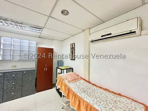 24-17399 Oficina En Venta Avenida Fuerzas Aereas, Aragua Mord