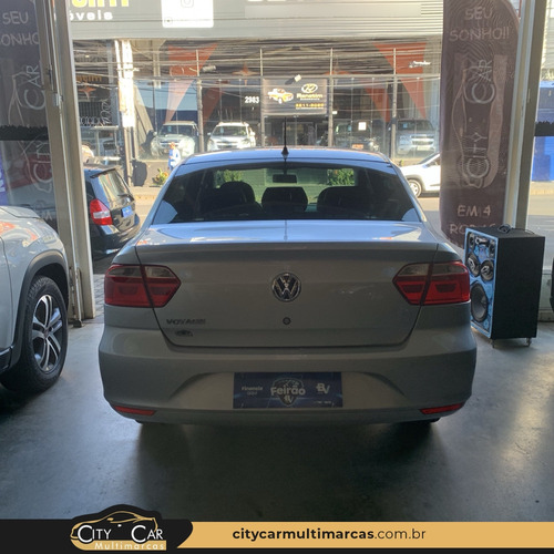 Volkswagen Voyage 1.0 Vht Total Flex 4p