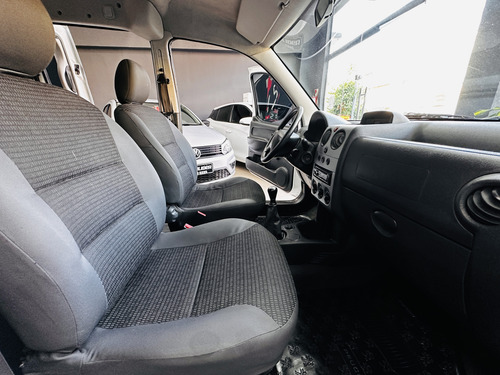 Peugeot Partner 1.6 Furgon Confort 5as