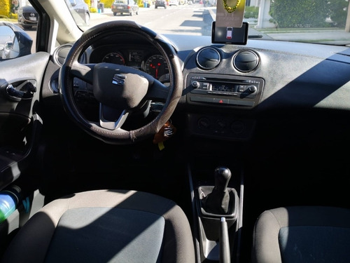 Imagen 7 de 11 de Seat Ibiza 2015 1.2 I- Tech Mt Coupe