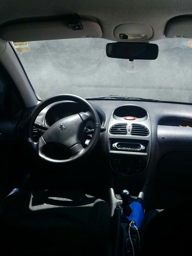 Peugeot 206 2006 1.6 16v Feline Flex 5p