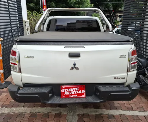 Mitsubishi L200 SPORTERO 2.5 High Power