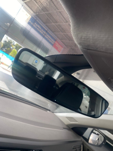 Imagen 19 de 19 de Volkswagen Virtus Comfortline Mec 2023 Unica Unidad