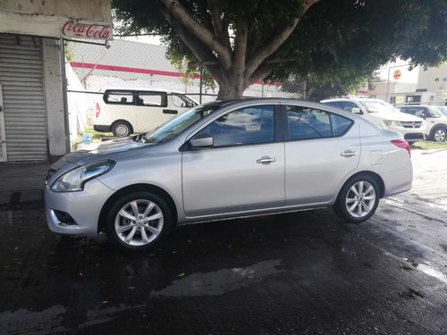 Imagen 3 de 15 de Nissan Versa 2018 1.6 Advance Mt