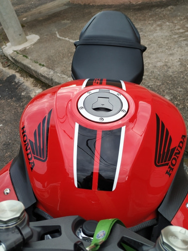 Imagem 8 de 14 de Honda Cbr 650 F