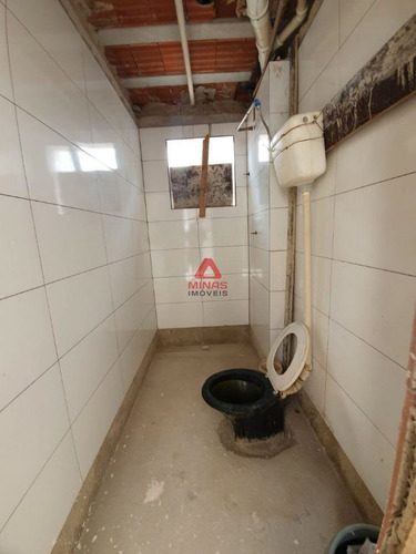 Imagem 8 de 14 de Lindo 02 Quartos No Bairro Santo Antônio!! - 1660