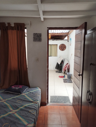 Alquilo Habitación Amoblada En Miraflores