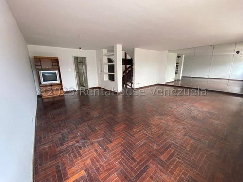 Imagen 3 de 10 de Townhouse En Venta En La Tahona