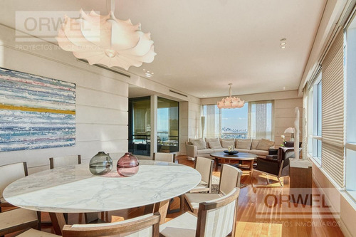 Imagen 7 de 30 de Le Parc Alcorta ! 2 Dorm. Dep. 3 Cocheras. Amenities. Amueblado.