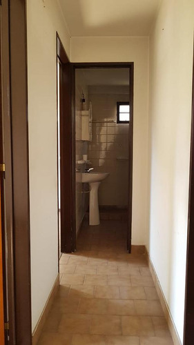 Departamento En Venta - 2 Dormitorios 1 Baño 1 Cochera - 54mts2 - Tolosa