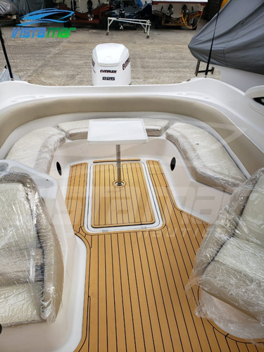 Imagem 6 de 8 de Lancha Real 24 Motor Evinrude 225hp