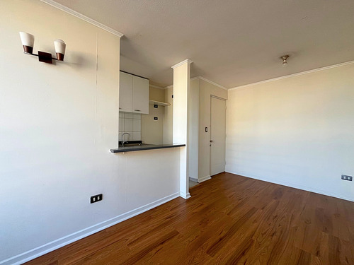 Arriendo Departamento Al Lado Del Metro Franklin (3d-1b)