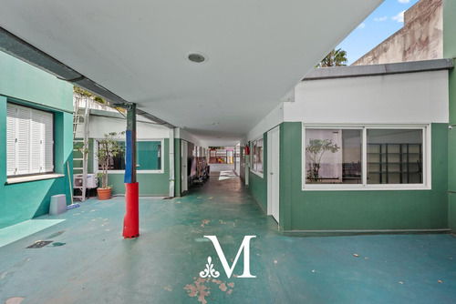 Terreno En Venta - Flores